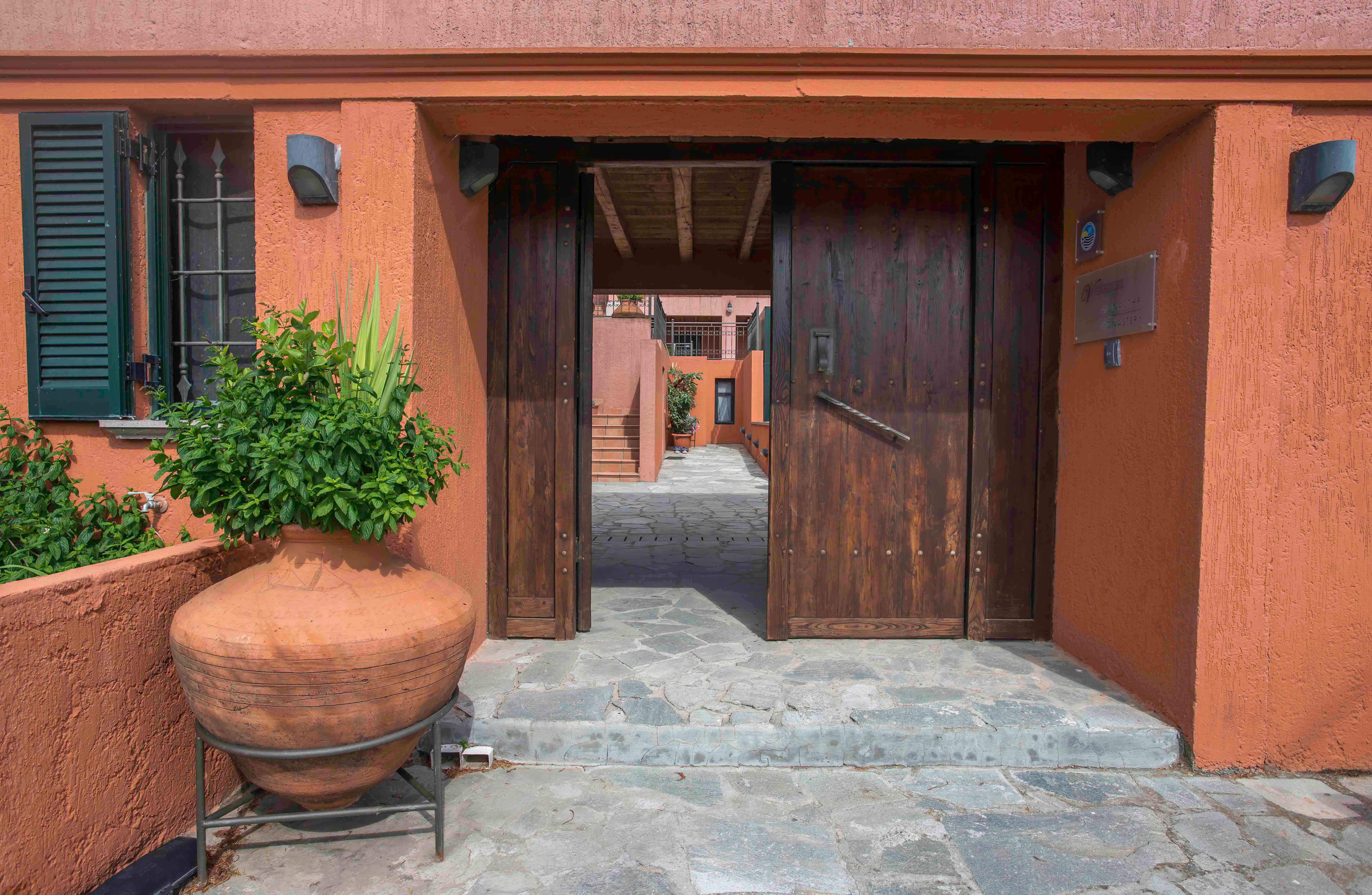 Varos Village Boutique Hotel Bagian luar foto