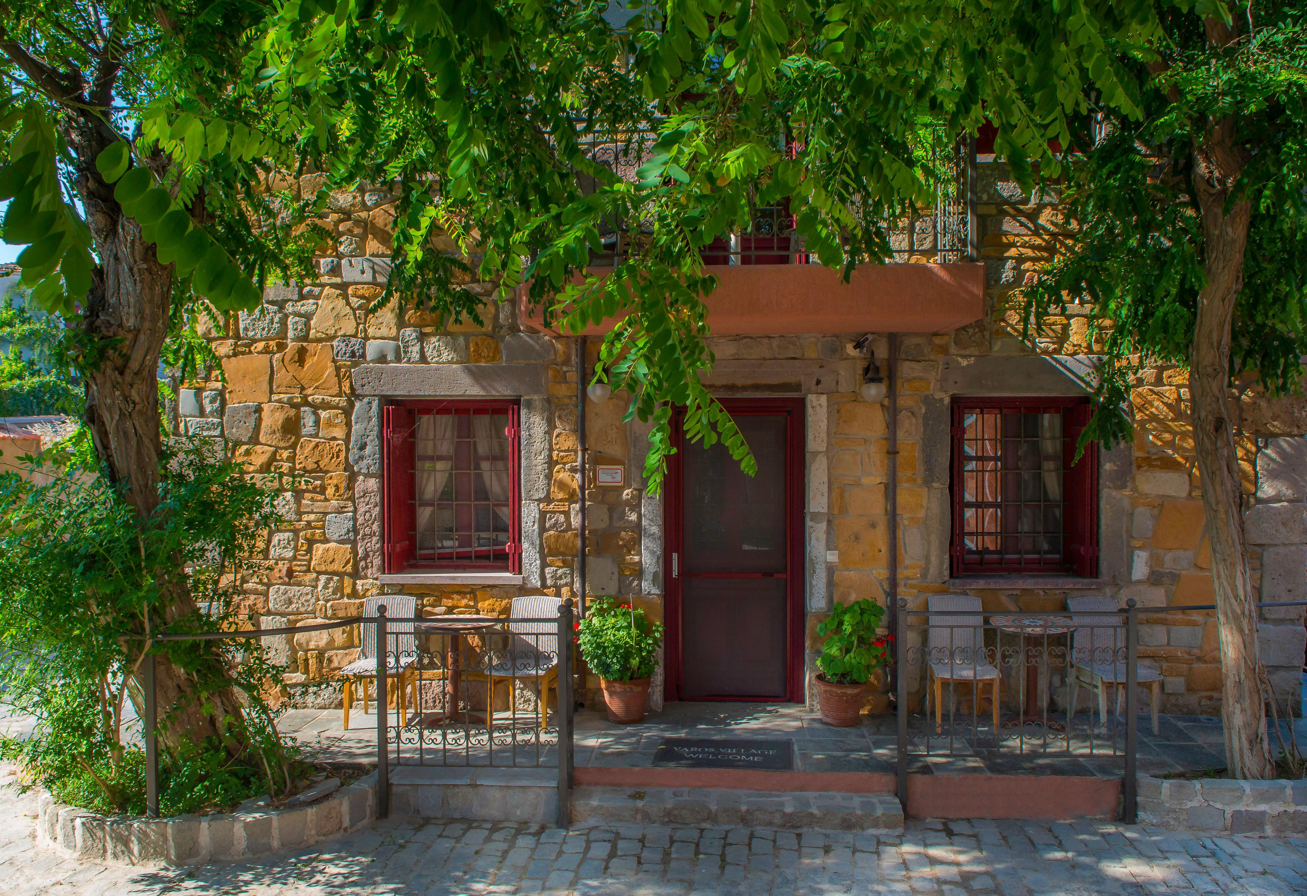 Varos Village Boutique Hotel Bagian luar foto