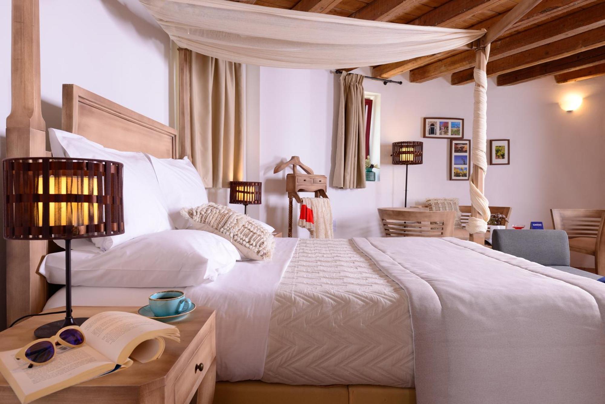 Varos Village Boutique Hotel Ruang foto